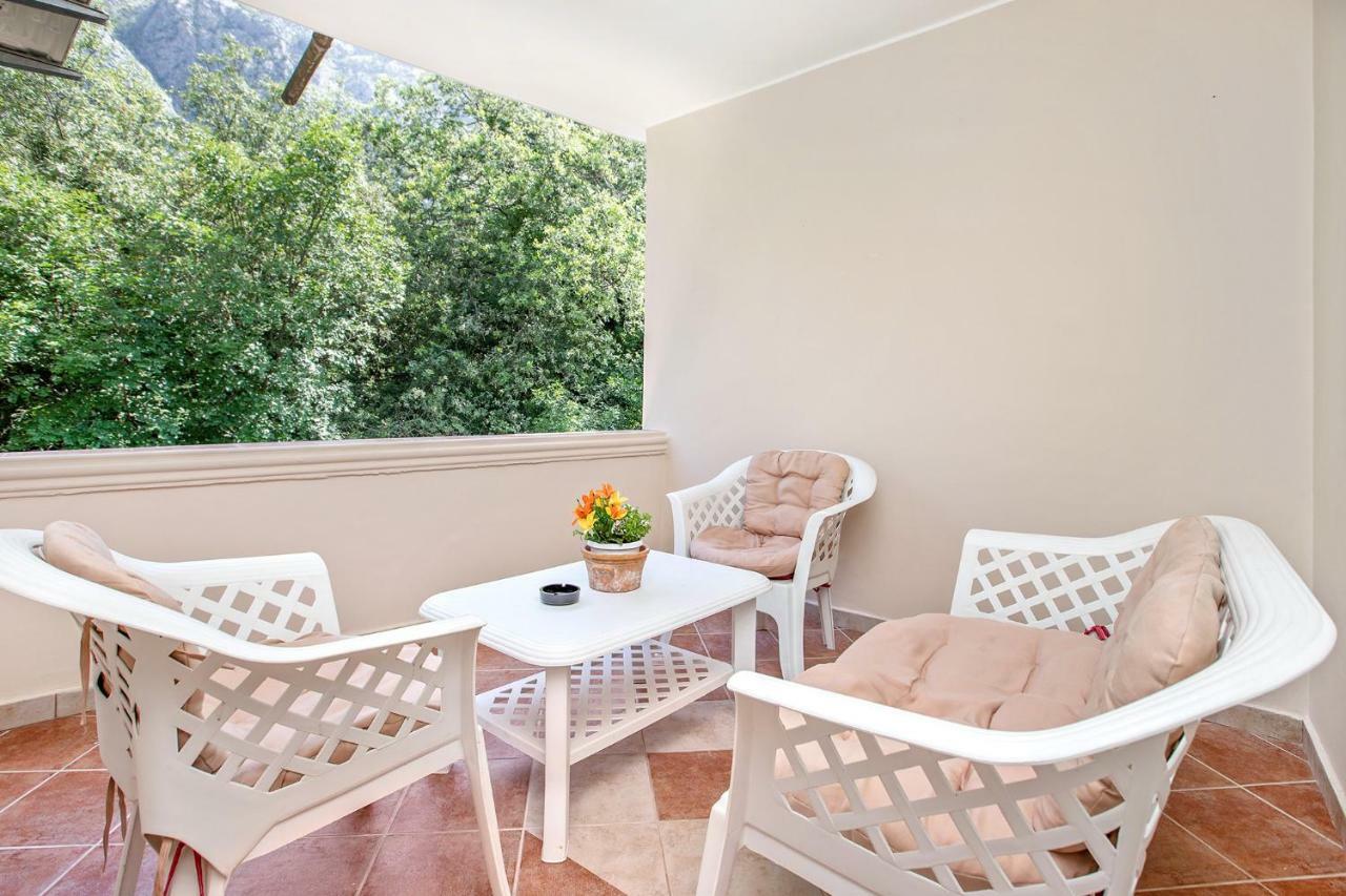 Apartments Villa Popovic Kotor Exteriér fotografie