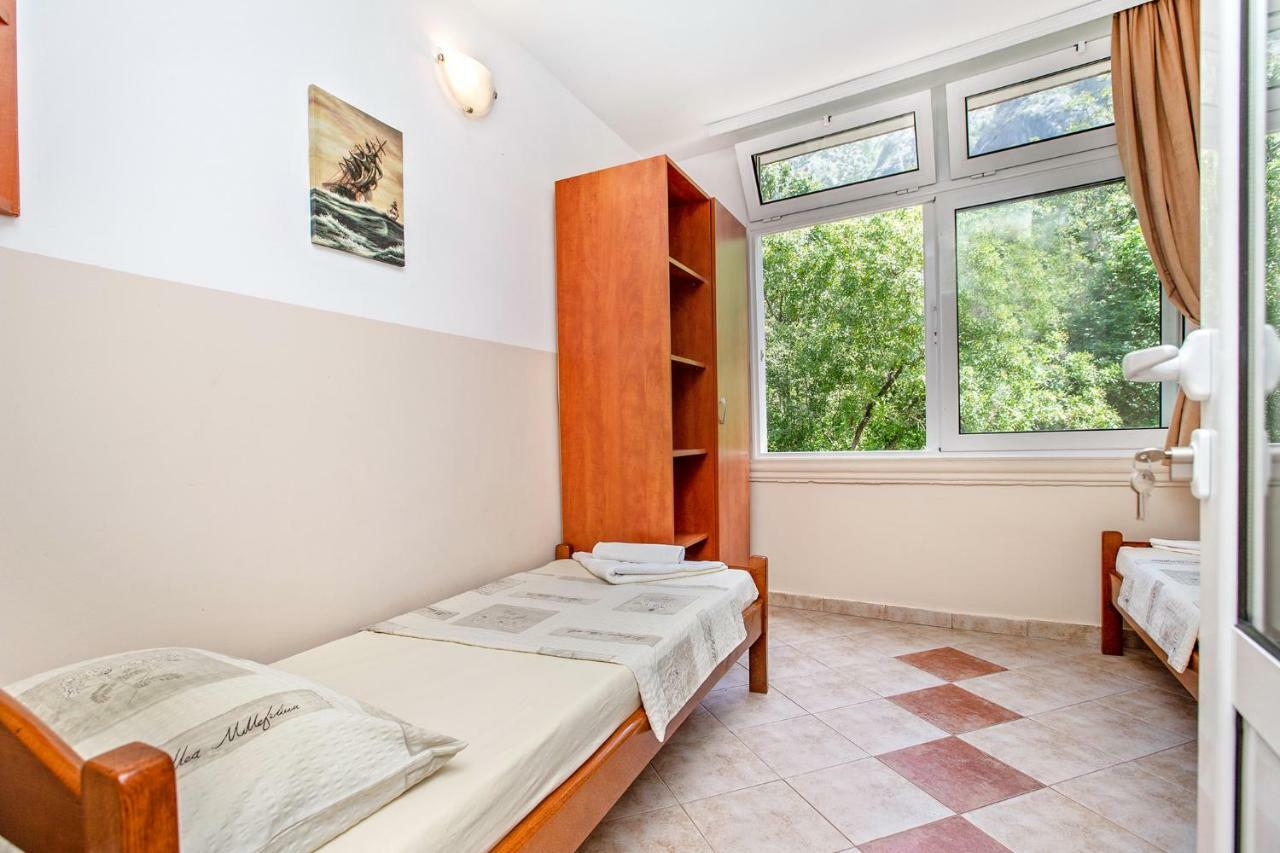 Apartments Villa Popovic Kotor Exteriér fotografie
