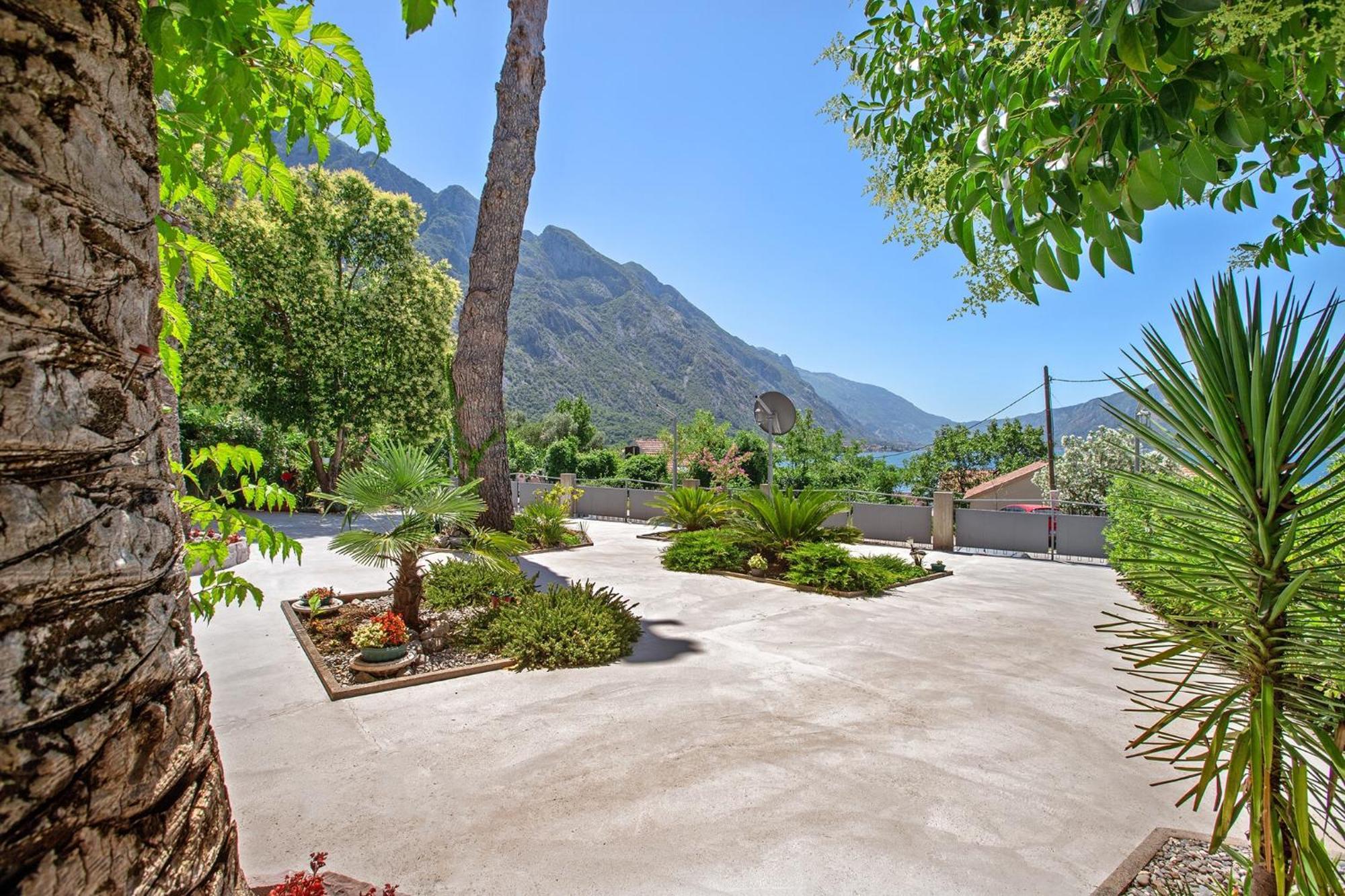Apartments Villa Popovic Kotor Exteriér fotografie